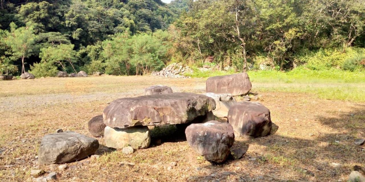 Hu Shan Hot Spring Hotel