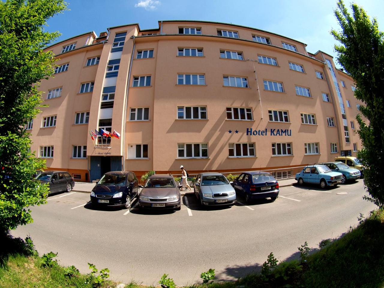 Hotel KAMU GARNI