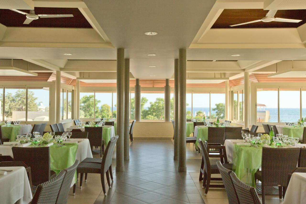 ROBINSON PAMFILYA - All Inclusive photo 3