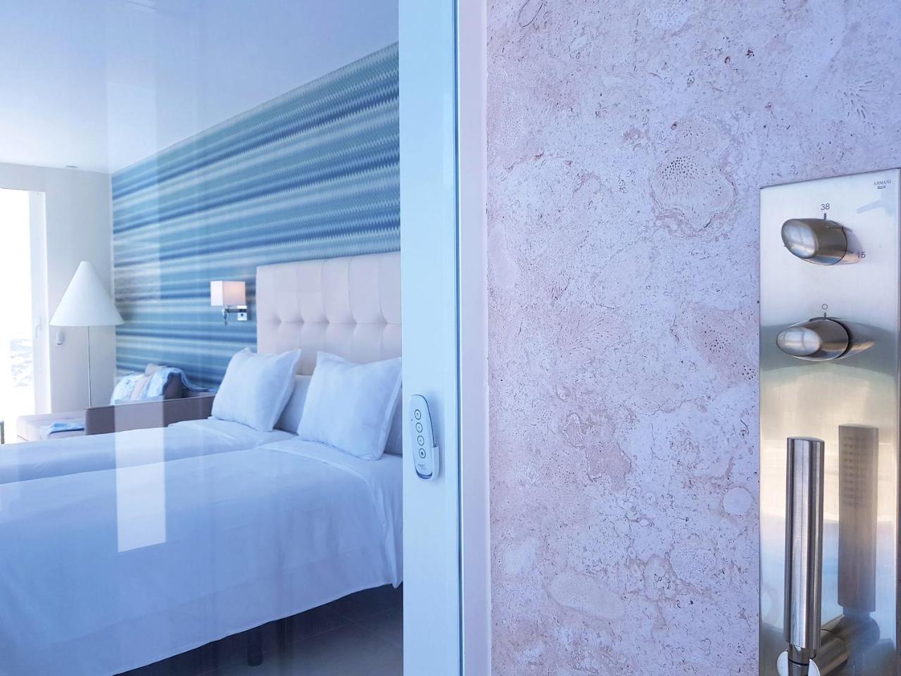 Hotel Boutique TAO Caleta Mar photo 3