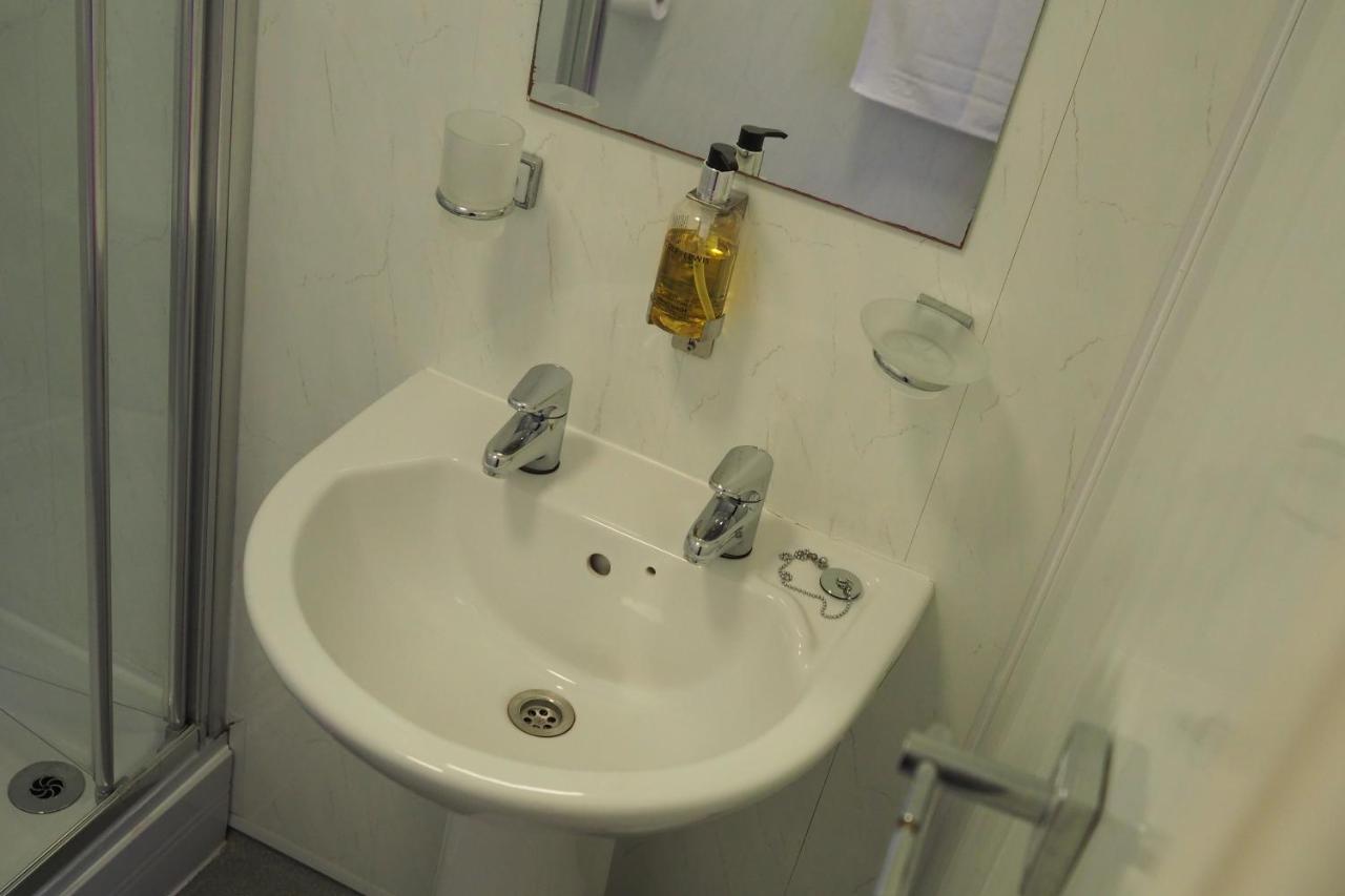 The Derby Hotel photo 2