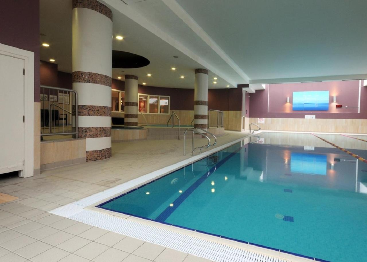 Raheen Woods Hotel - 3