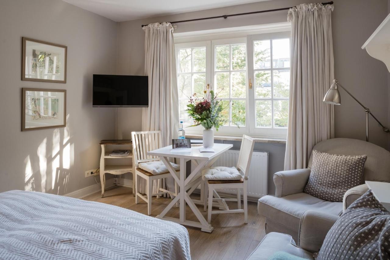von Deska Townhouses - Ivy House - 6