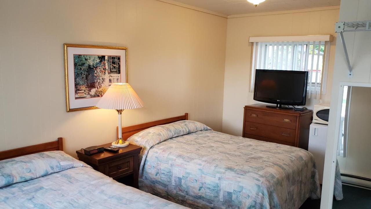 Wasaga Beach Inn And Cottages photo 4