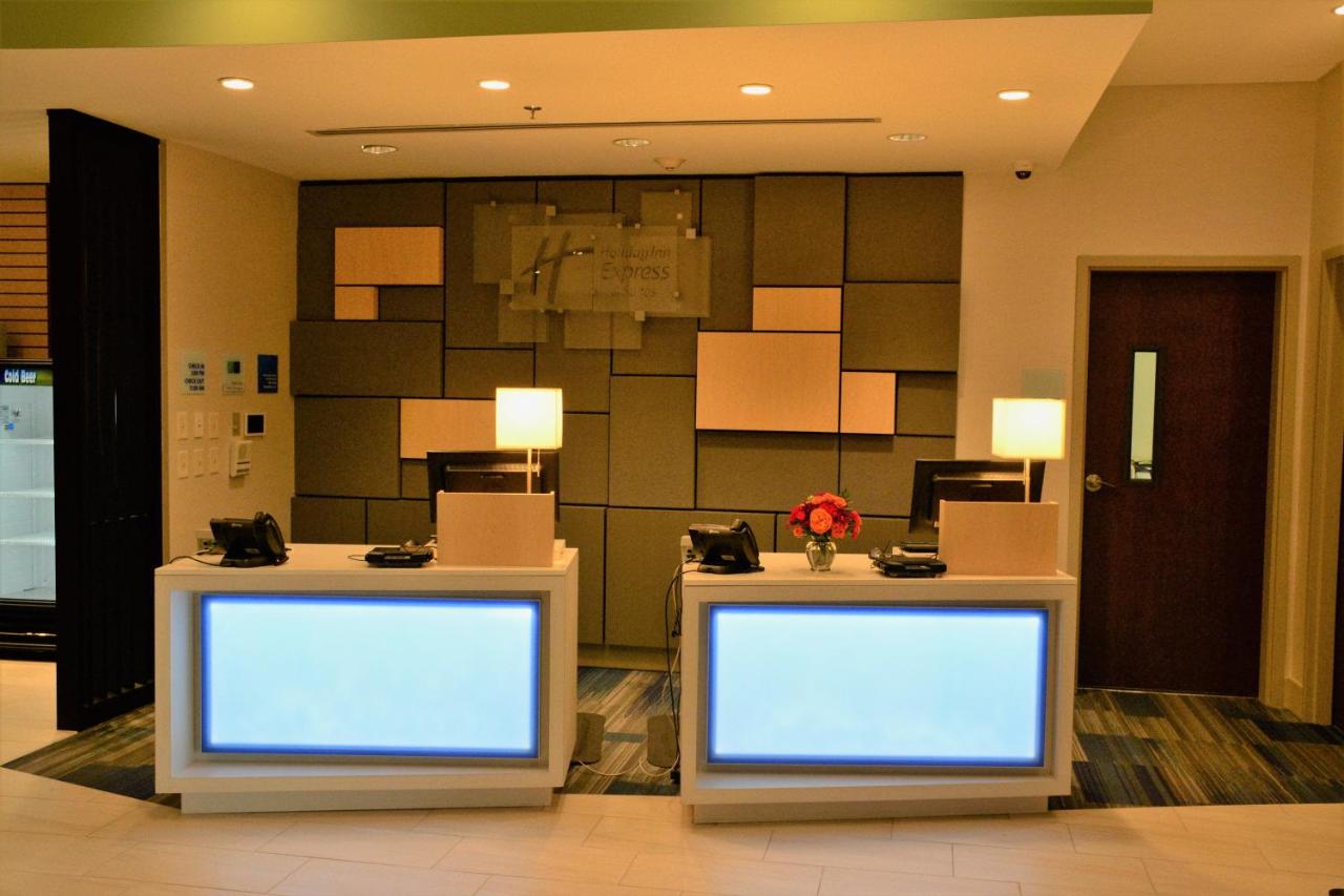 Foto - Holiday Inn Express & Suites Lexington Park California by IHG