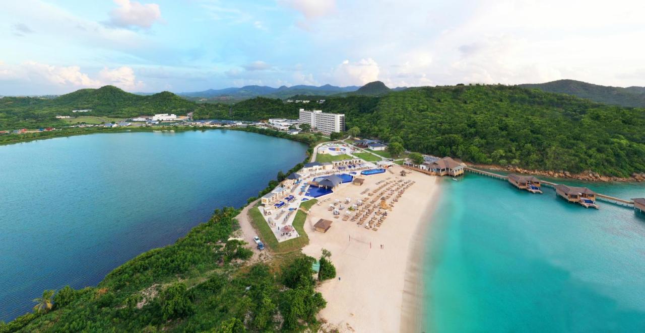 Photo - Royalton Antigua, An Autograph Collection All-Inclusive Resort