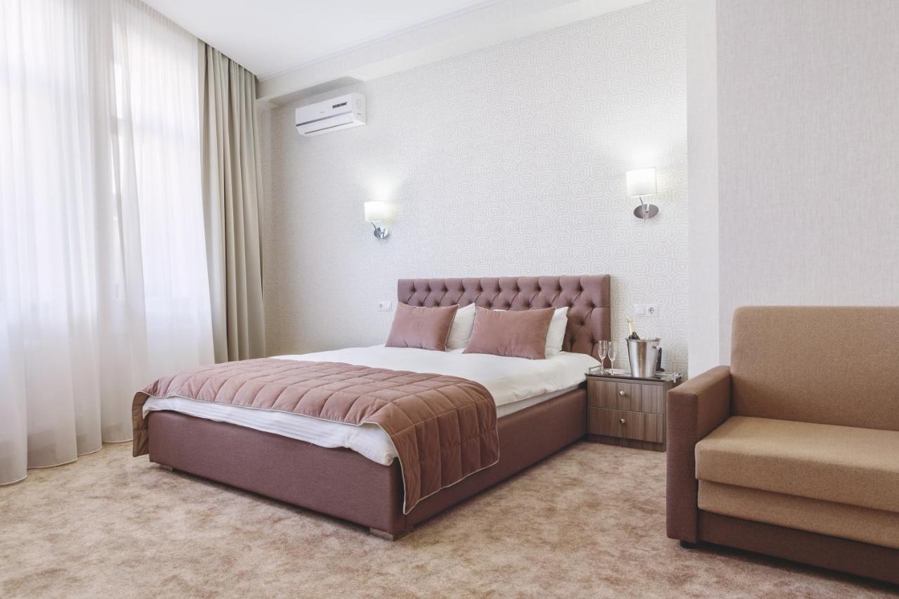 Familion ApartHotel photo 2