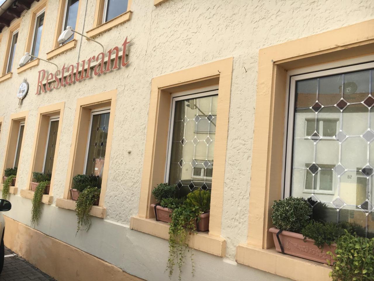Hotel & Frühstücks-Restaurant Ebnet