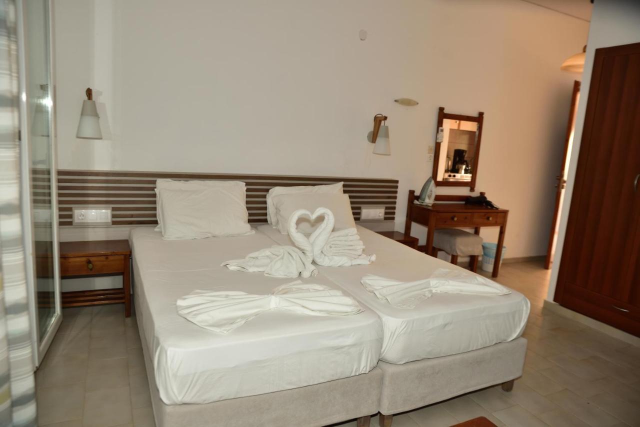 Morpheas Rooms - 2