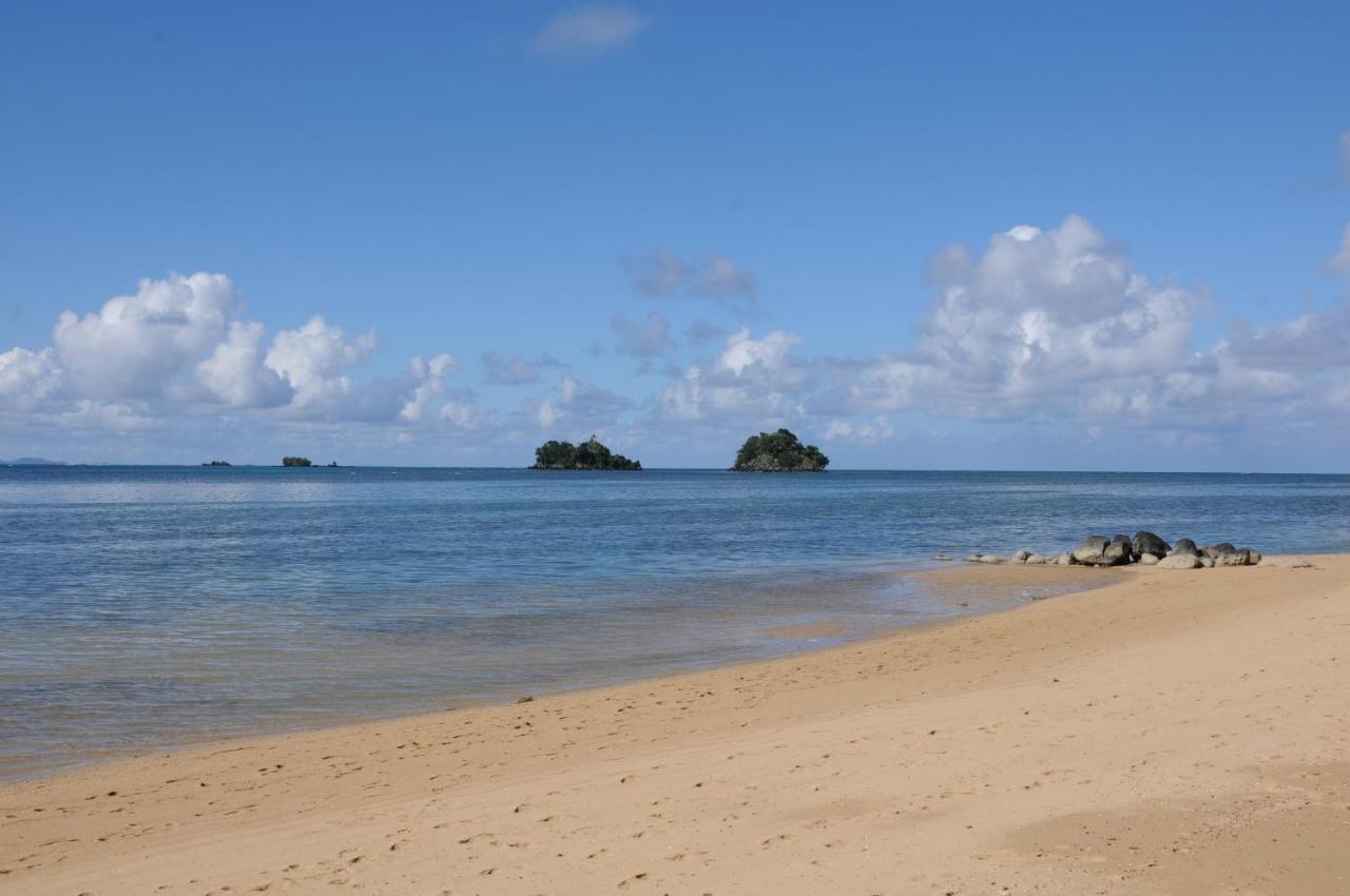 Coconut Grove Beachfront Resort