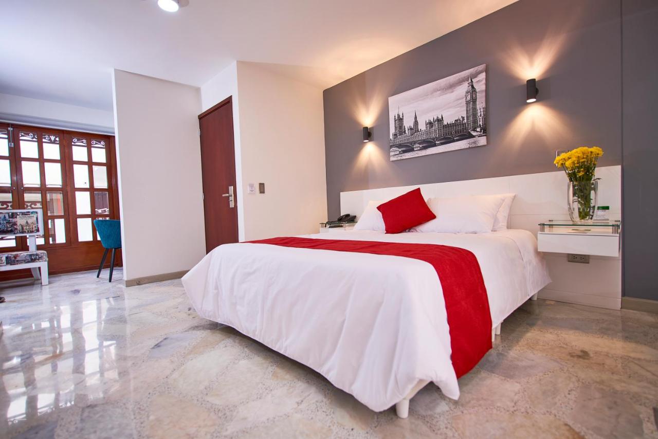 Hotel Casa Esmeralda photo 2