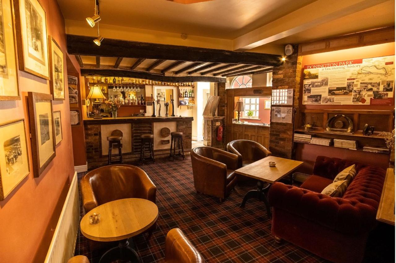 Donington Park Farmhouse Hotel - 4