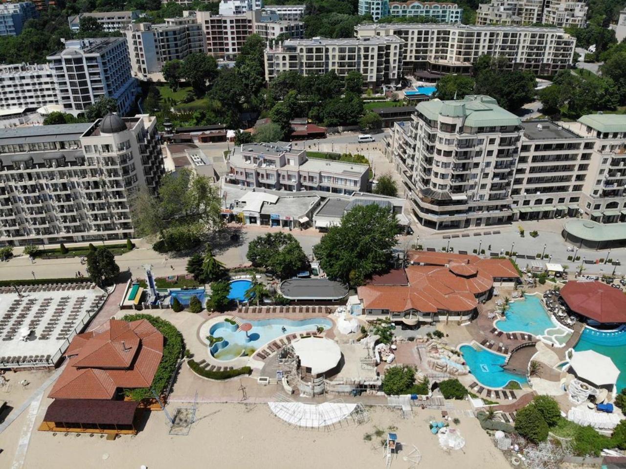 IZVORA APART-HOTEL Beach Front Suites photo 4