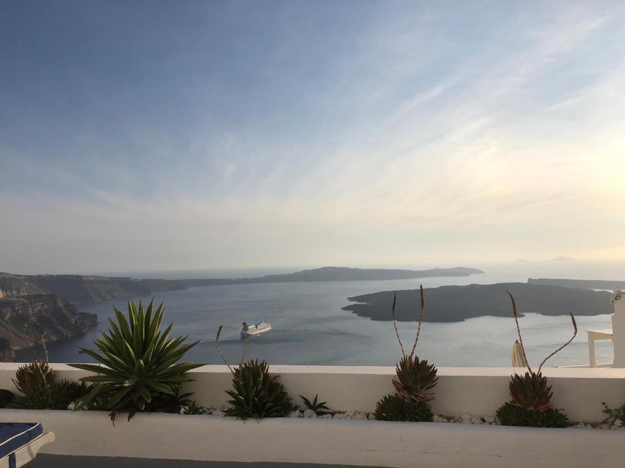 Altana Cliffside Villas - 3