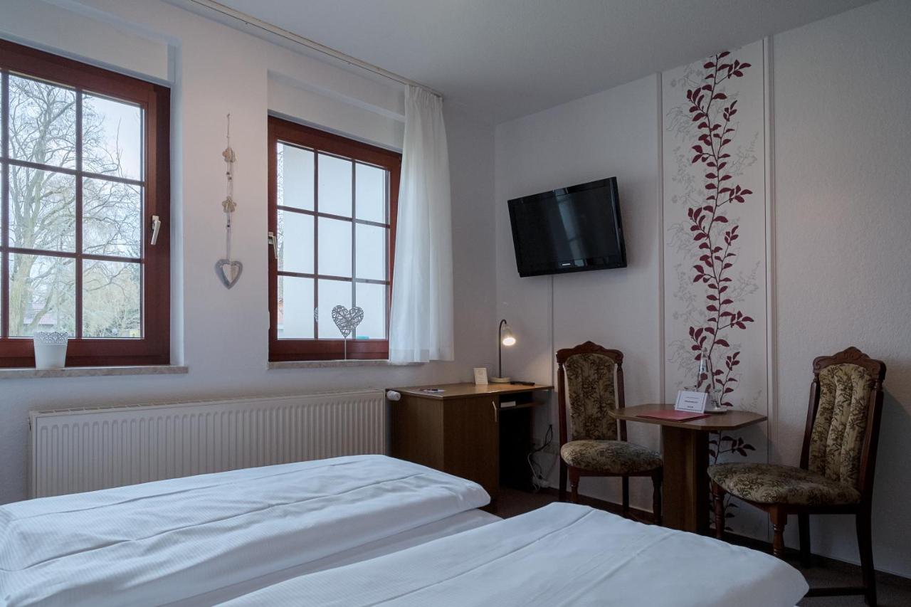 Hotel & Restaurant Lindengarten photo 4