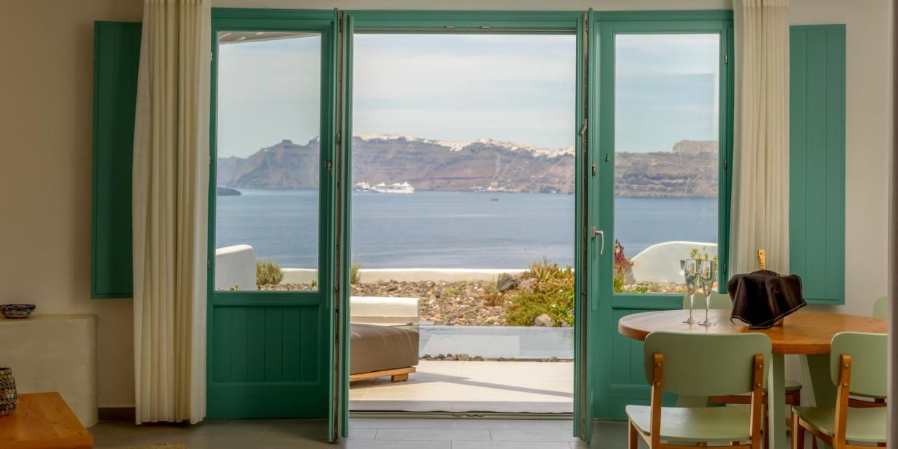 Neptune Luxury Suites - 2