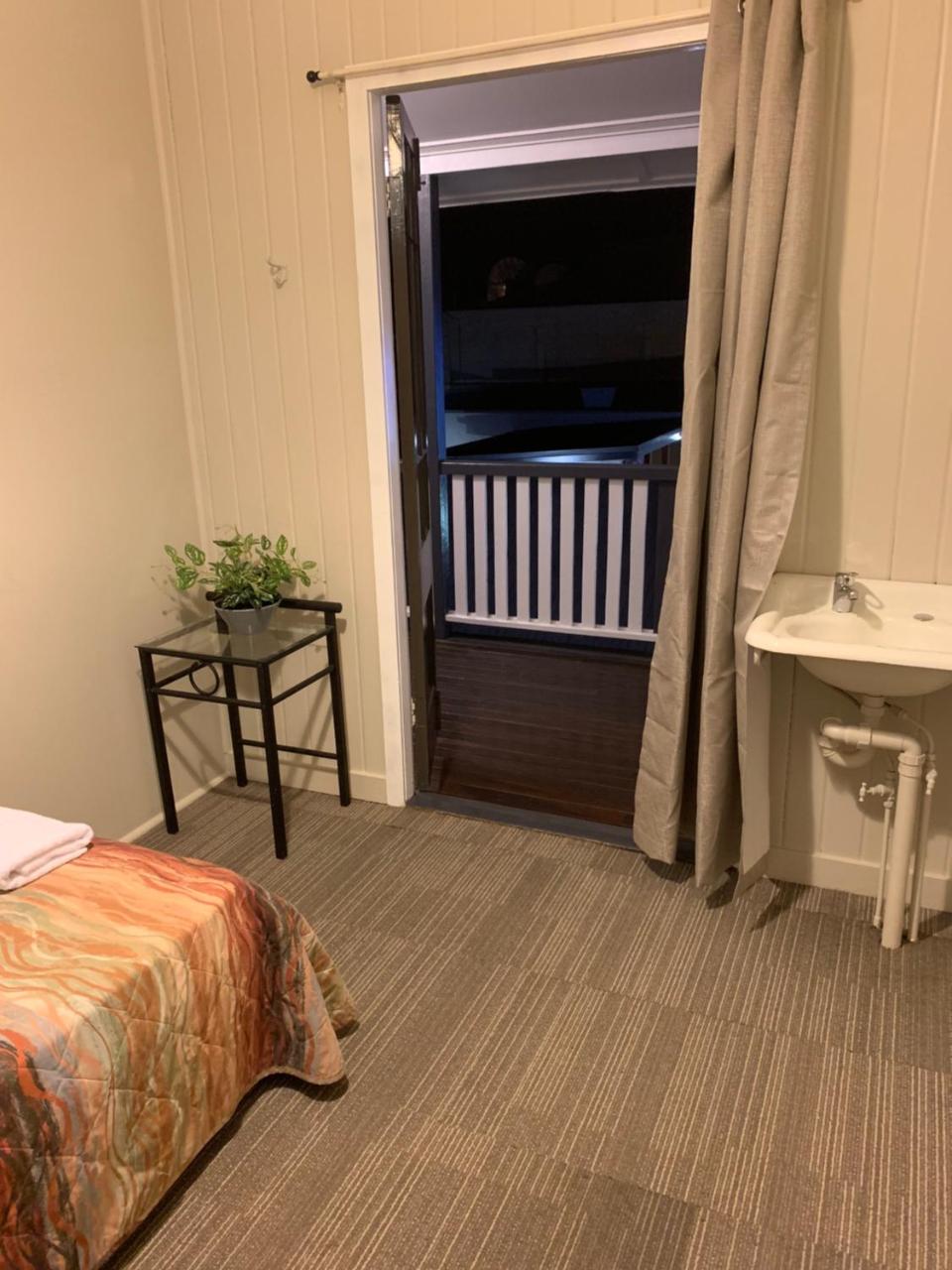 Biloela Hotel photo 2