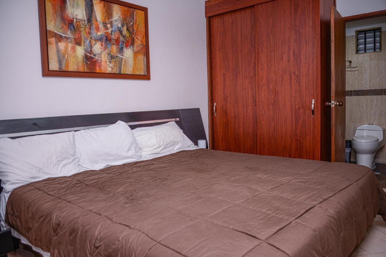 Poblado Brownstone photo 3