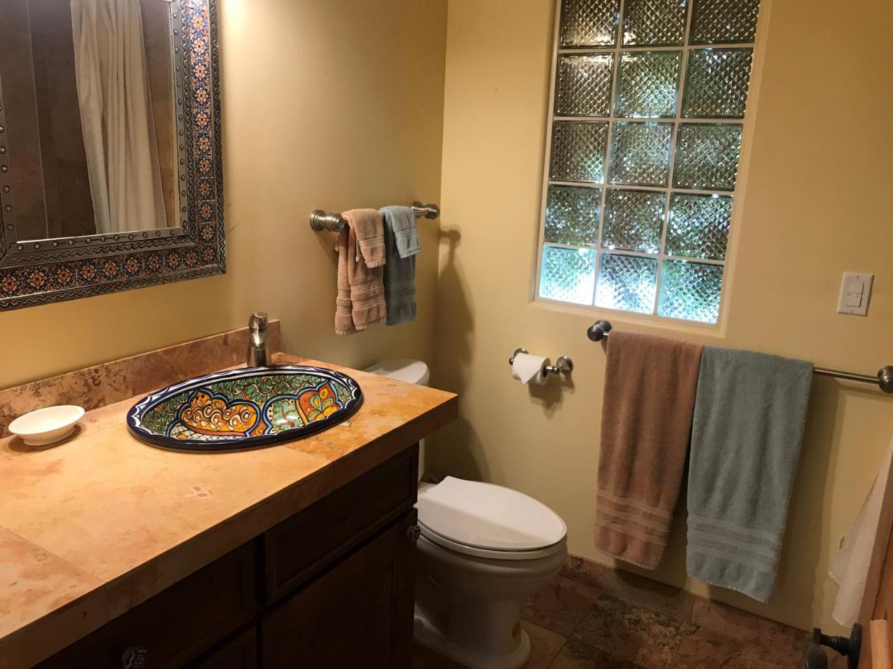 Casa Blanca Inn and Suites photo 3