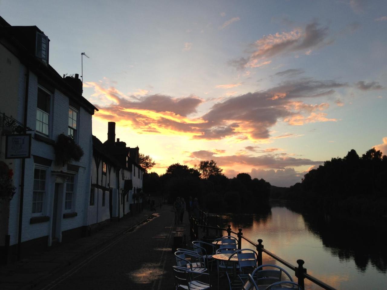 The Mug House Inn - 3