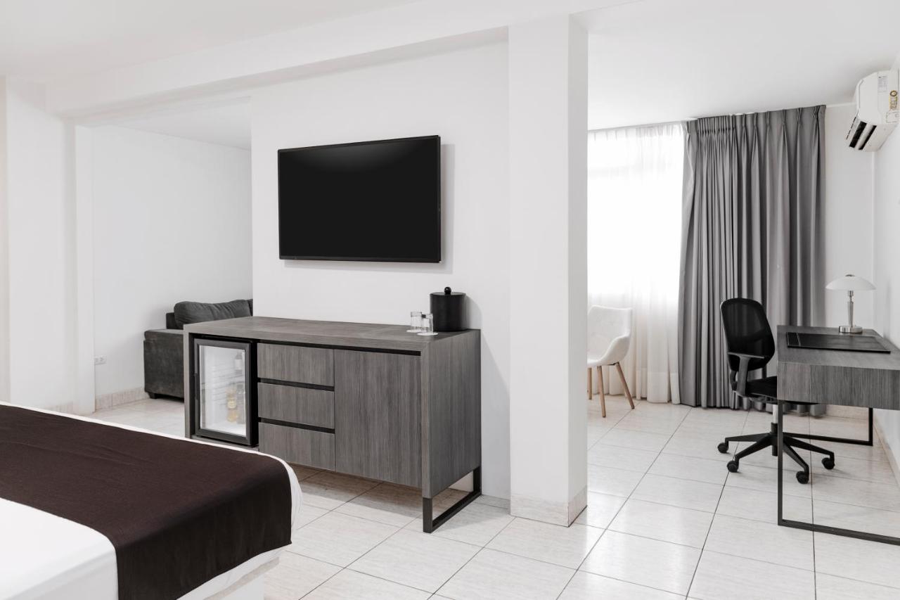 Wyndham Costa Del Sol Tumbes photo 4