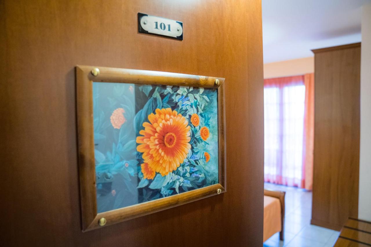 Yiannis Apartments - 2