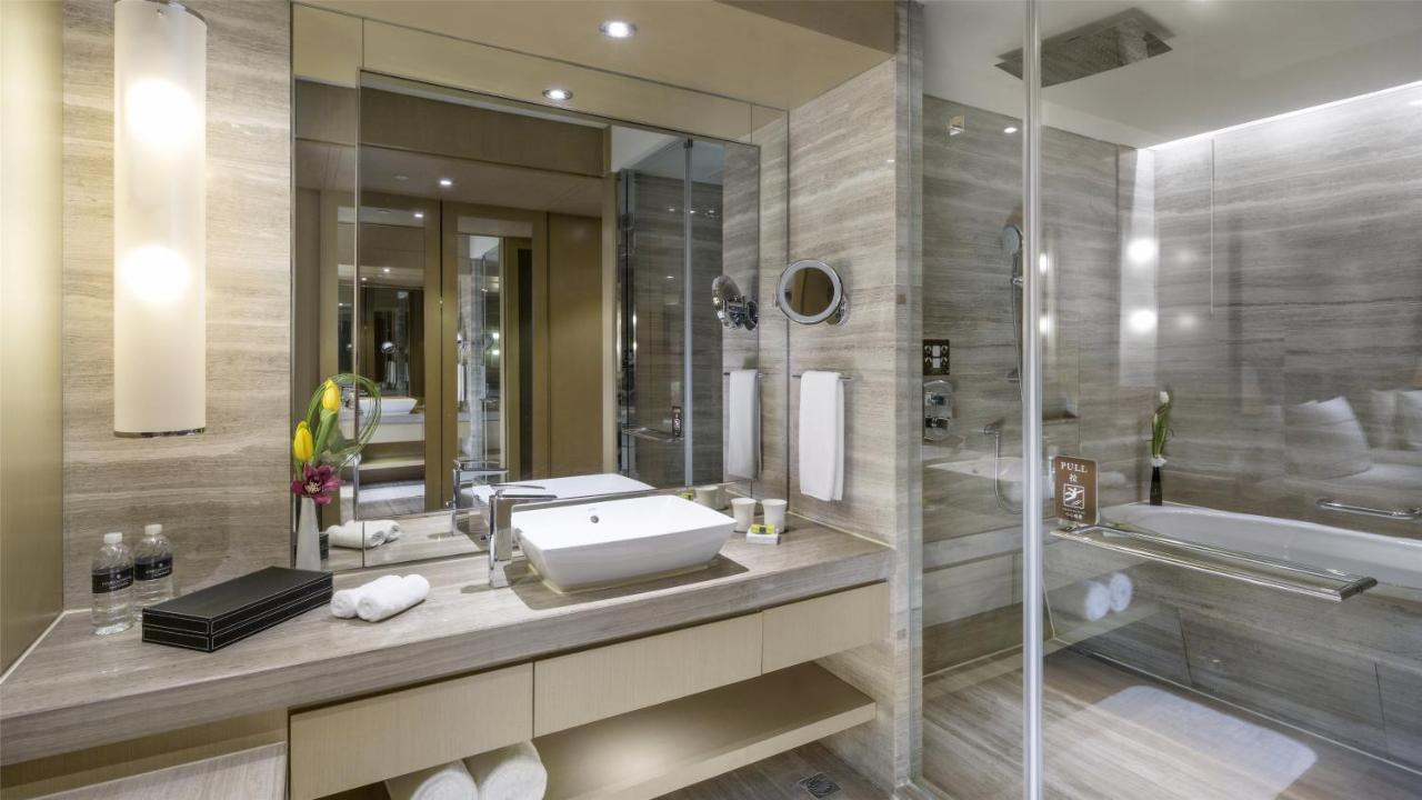 InterContinental Shanghai Jing' An by IHG