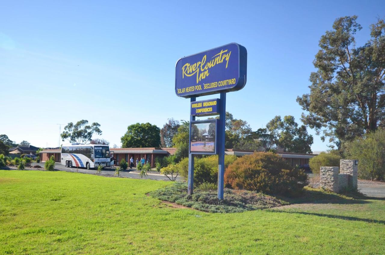 River Country Inn photo 2