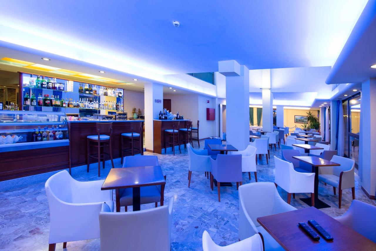 Hotel Columbus photo 3