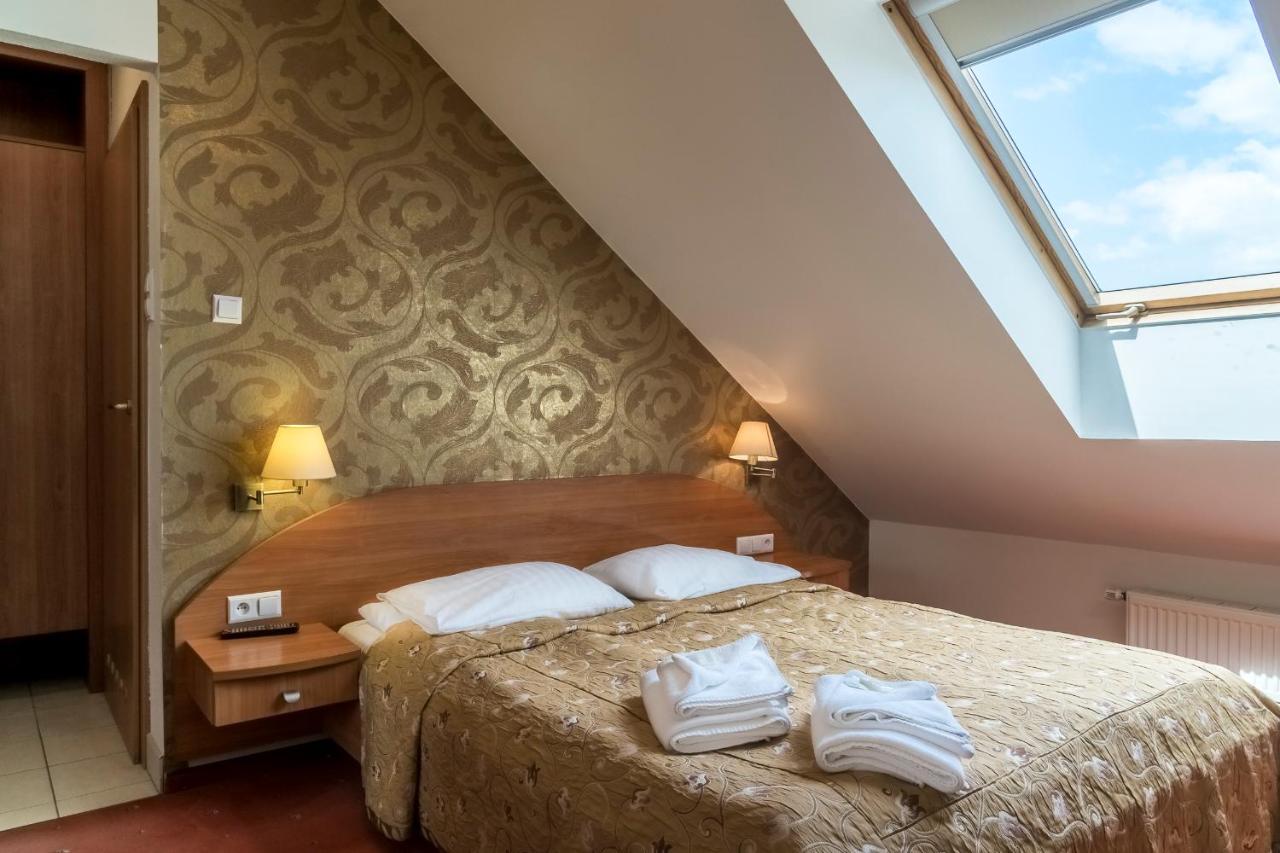 Hotel Karczówka photo 2