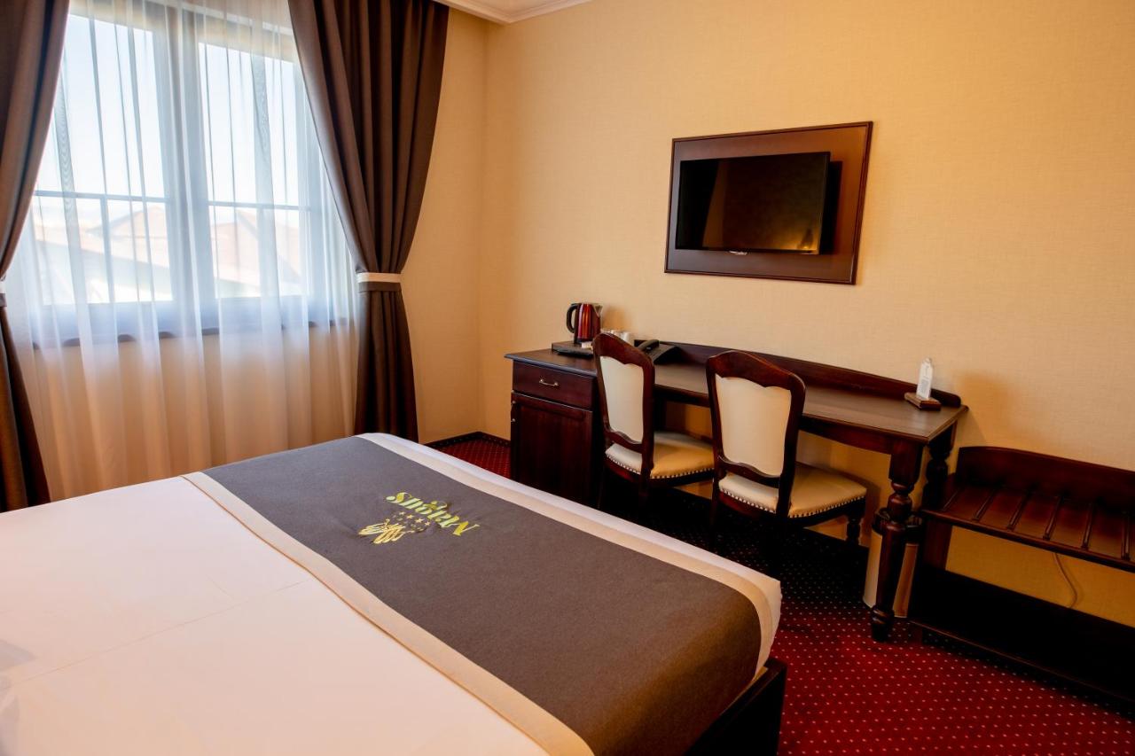 Magus Hotel