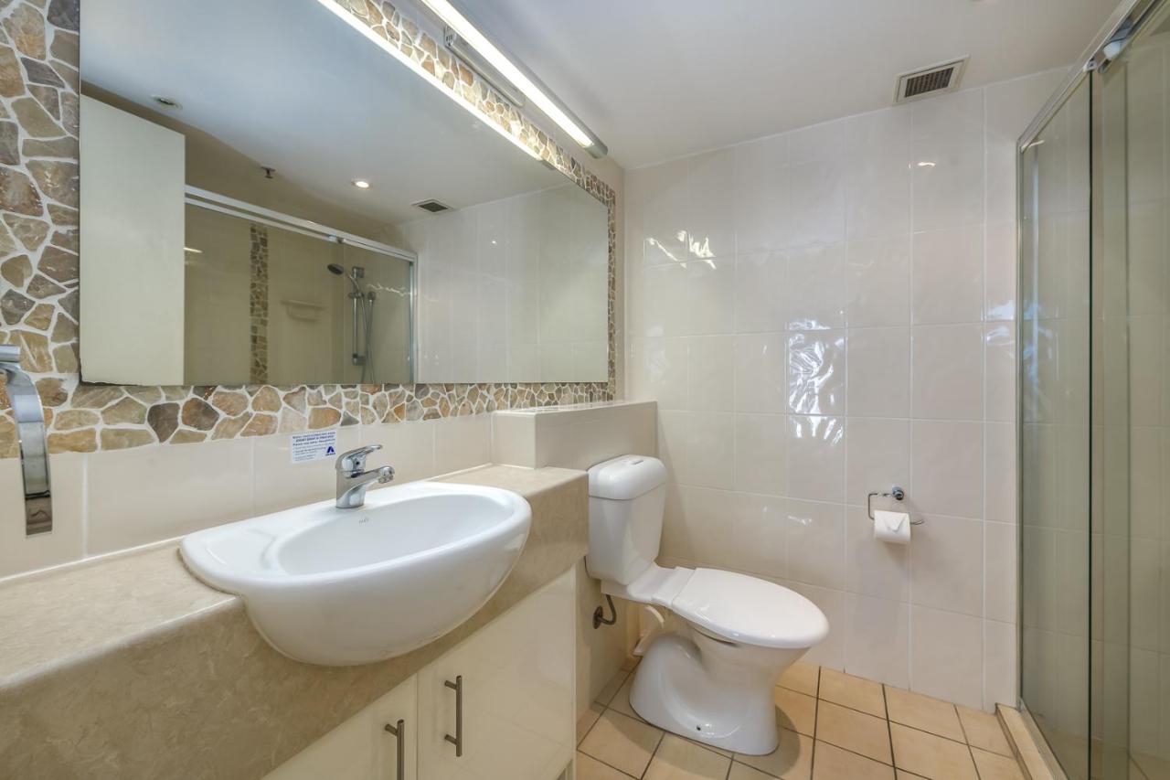 Victoria Square Apartments photo 4