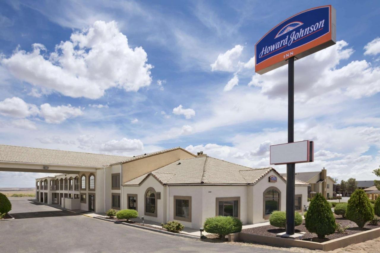 Photo - Howard Johnson by Wyndham Holbrook