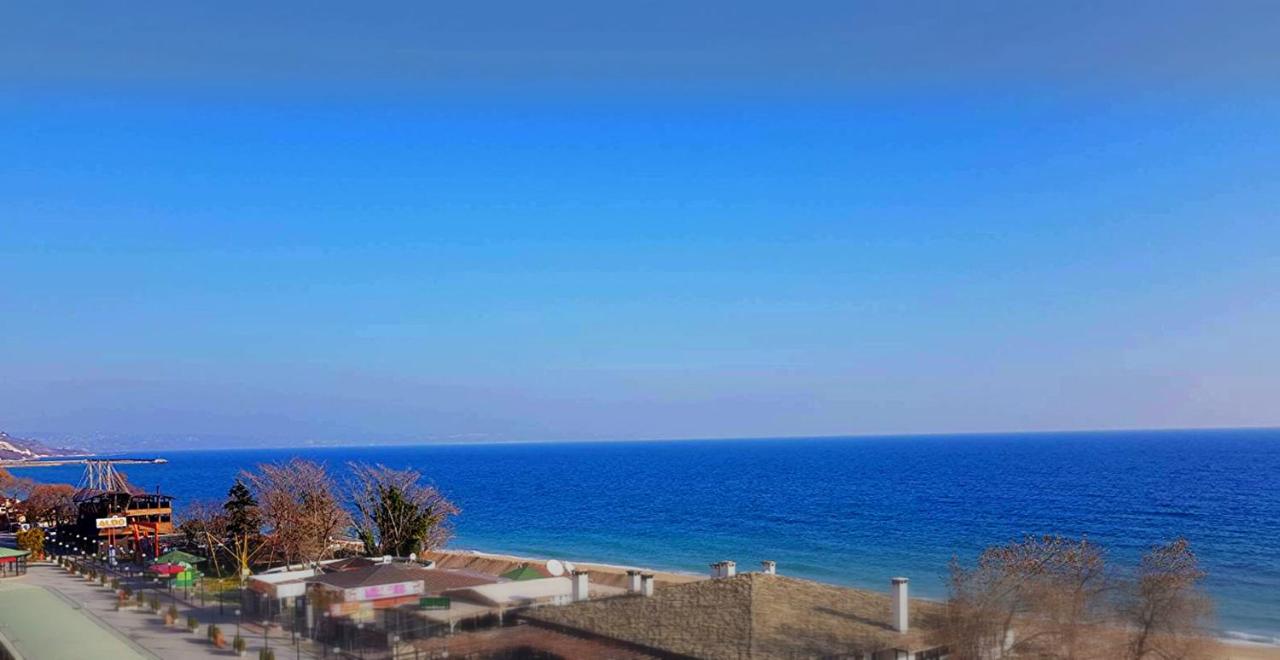 IZVORA APART-HOTEL Beach Front Suites photo 3