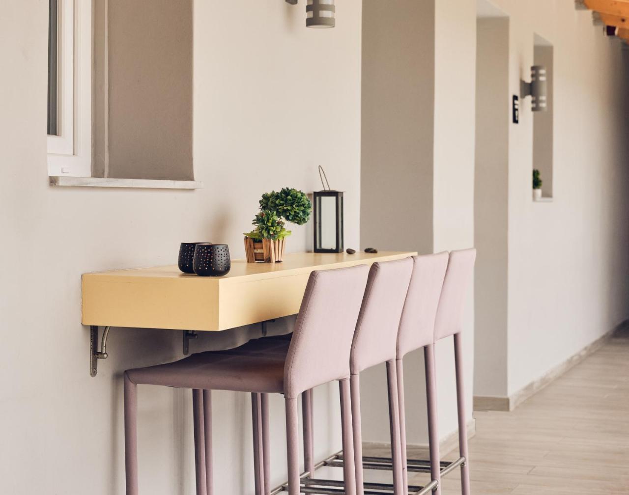 Savvas Luxury Suites - 5