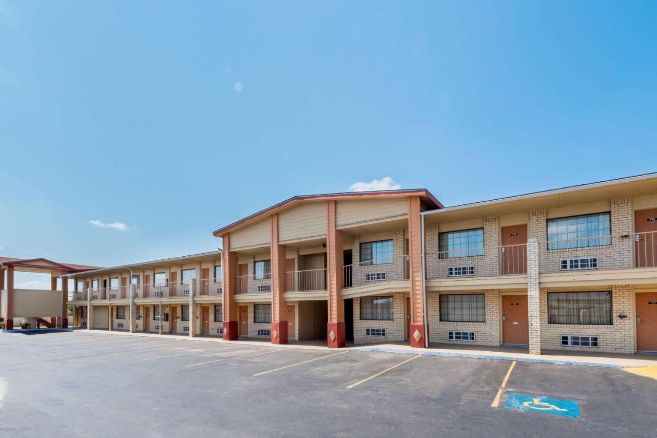 Foto - Super 8 by Wyndham Waco/Mall area TX