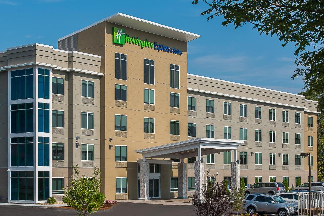 Holiday Inn Express and Suites Norwood Boston Area by IHG