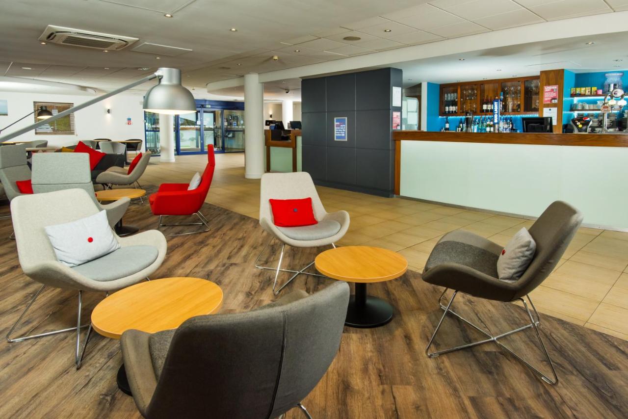 Holiday Inn Express Newport by IHG - 2