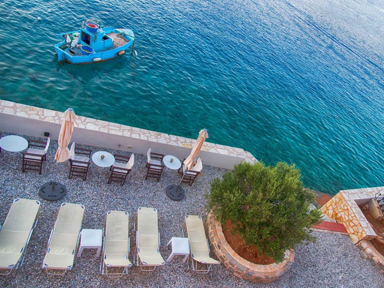 Aretanassa Hotel