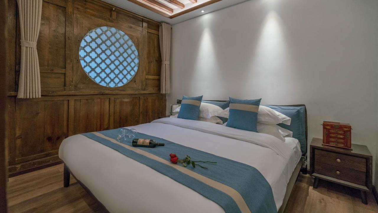 Lijiang Lize Graceland Artistic-Suite Hotel 丽泽雅舍画院客栈木府院 photo 3