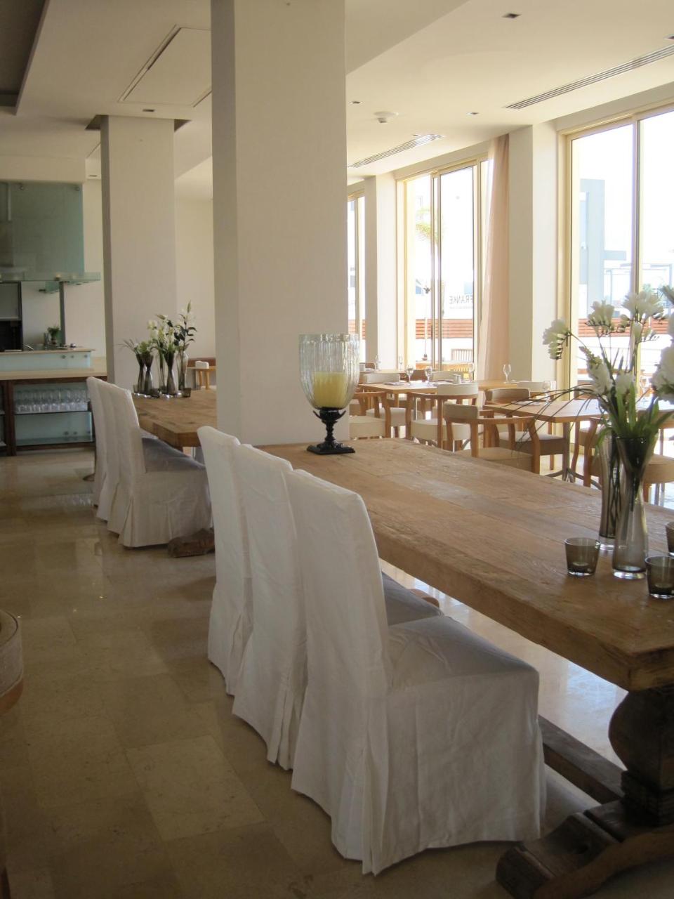 E-Hotel Larnaca Resort & Spa photo 3