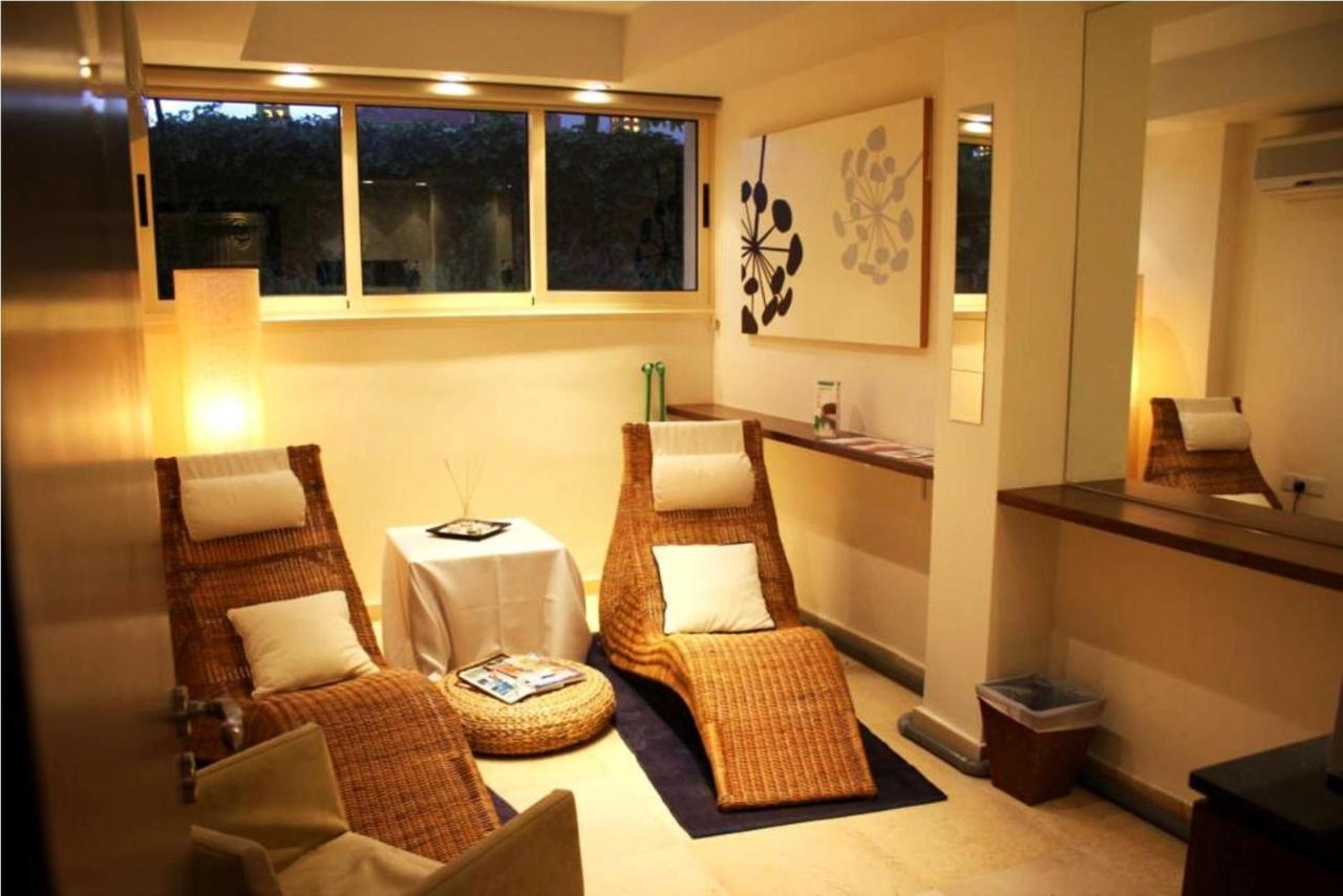 E-Hotel Larnaca Resort & Spa photo 4