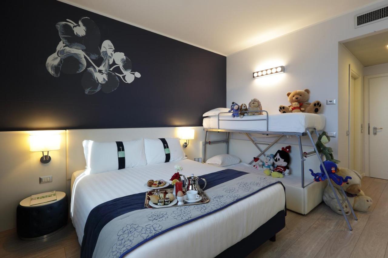 Holiday Inn Milan Nord Zara By IHG photo 4