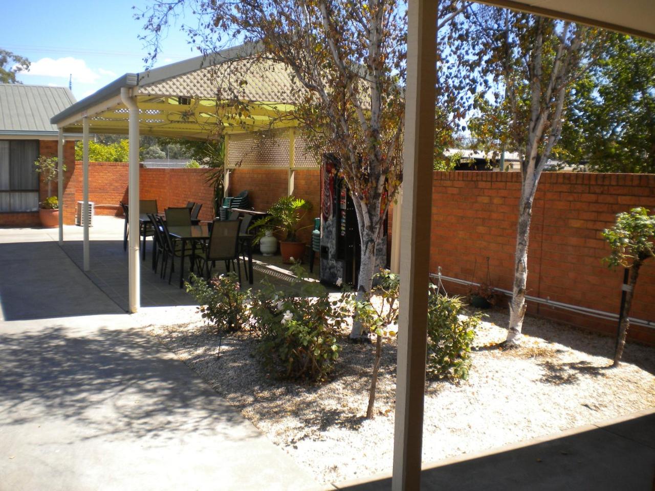 Moama Central Motel photo 4
