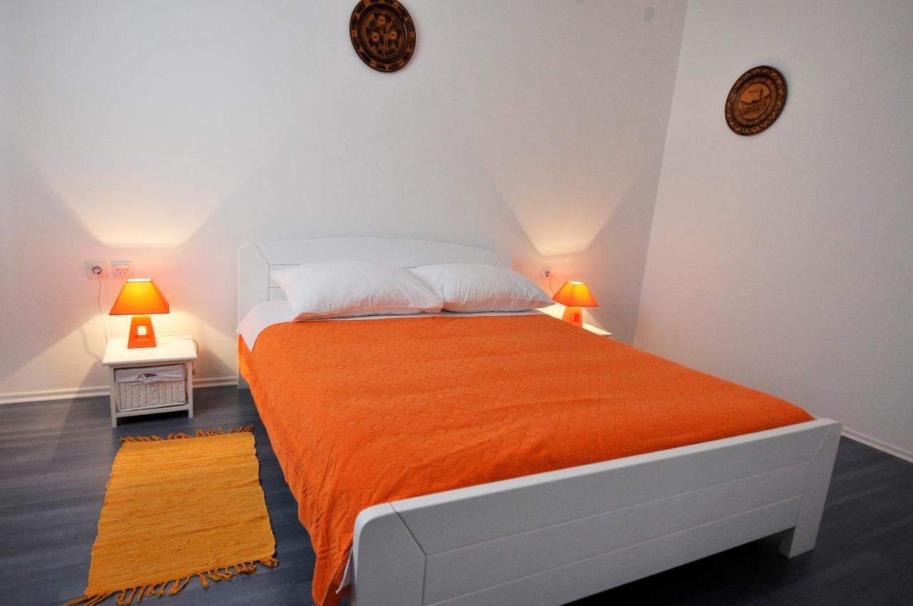 Apartment Fiorenini 2 - 6