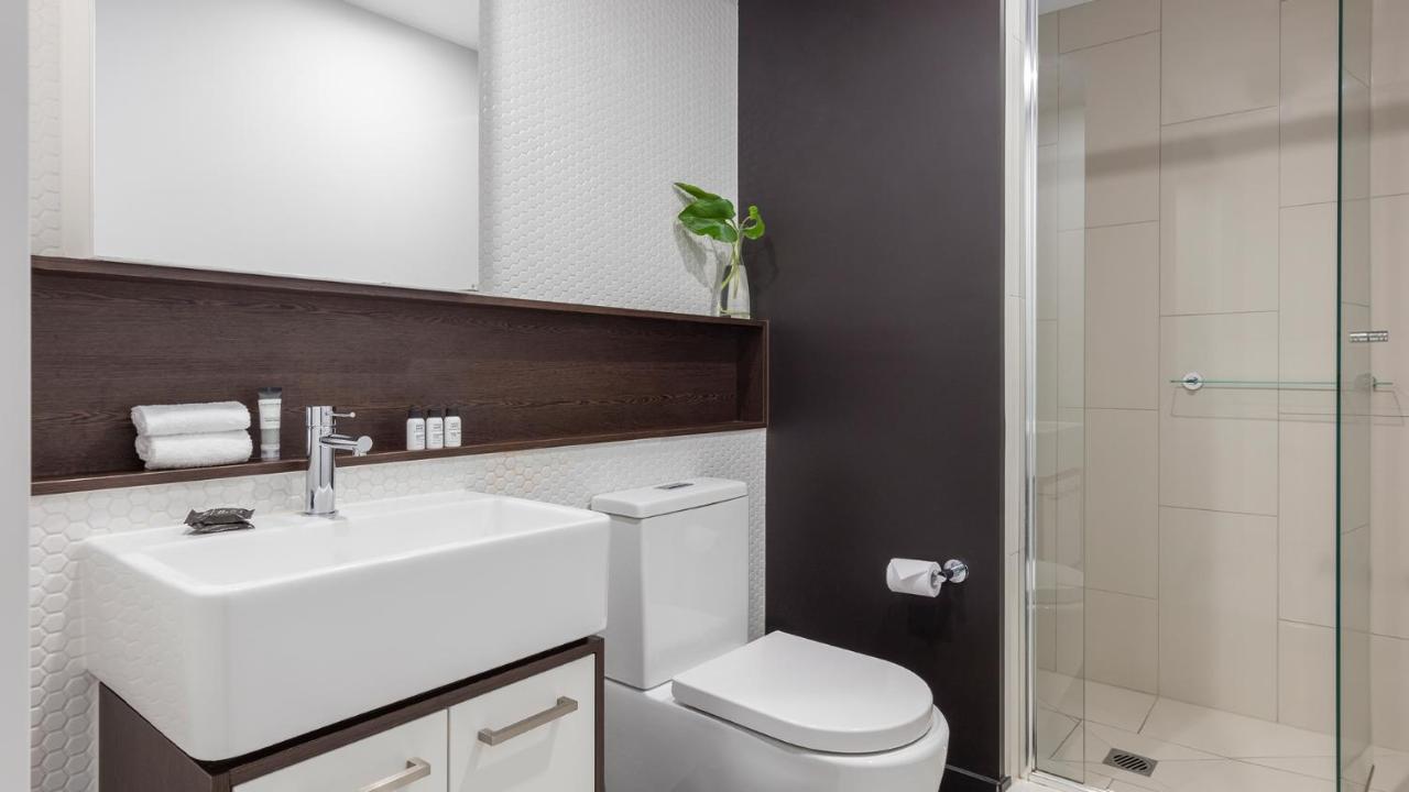 Oaks Melbourne Southbank Suites photo 3