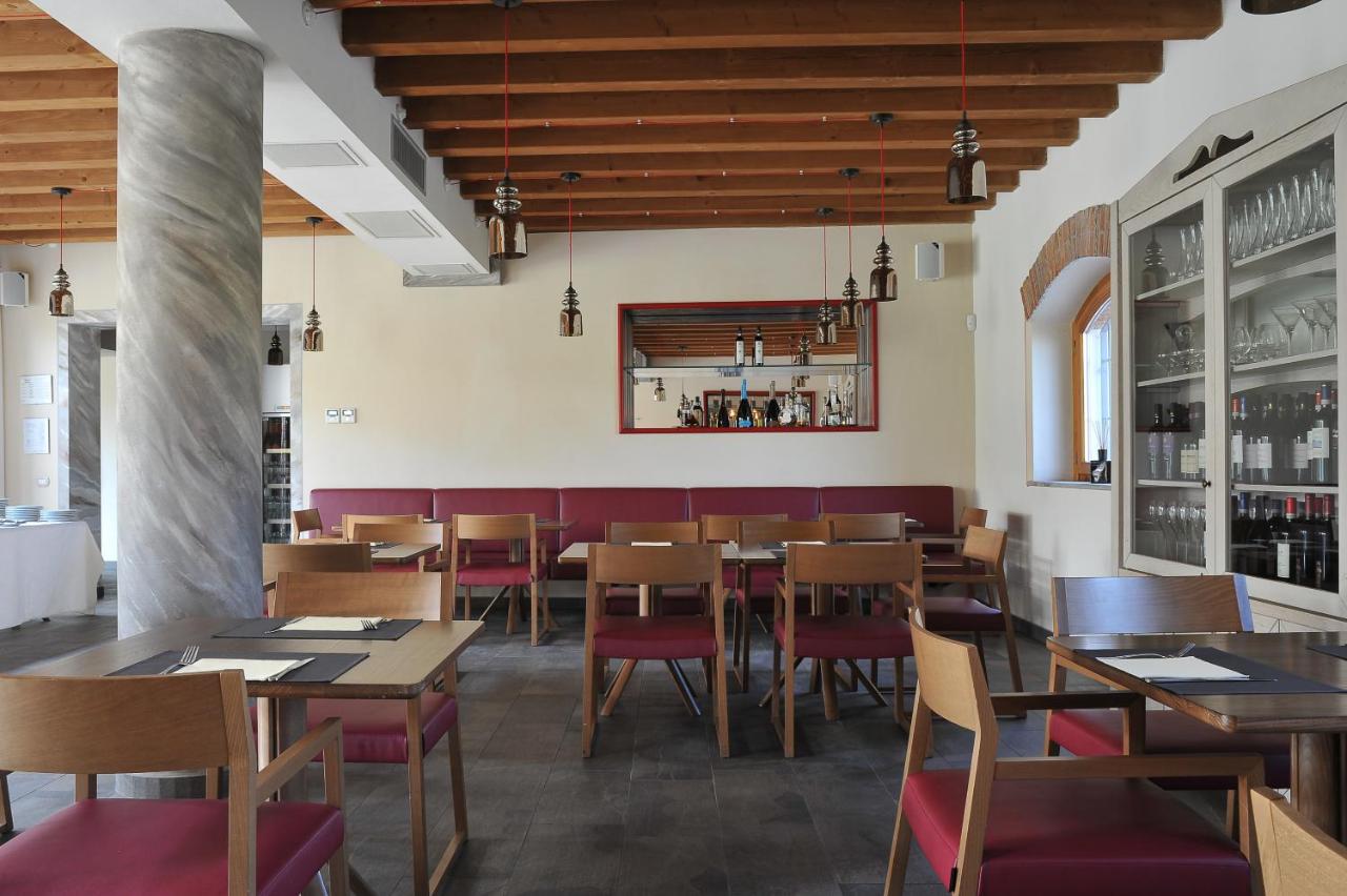 Hotel Sesmones photo 4