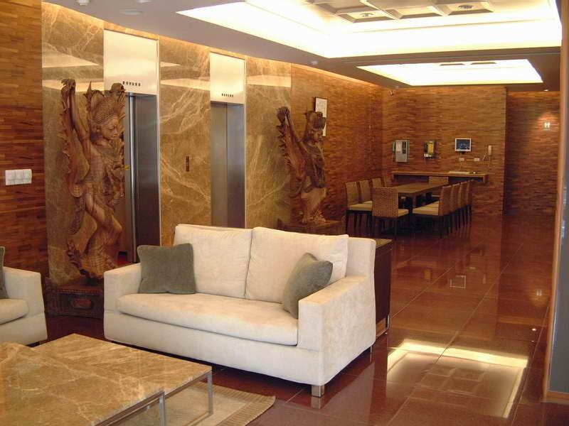 Photo - The Premier Hotel