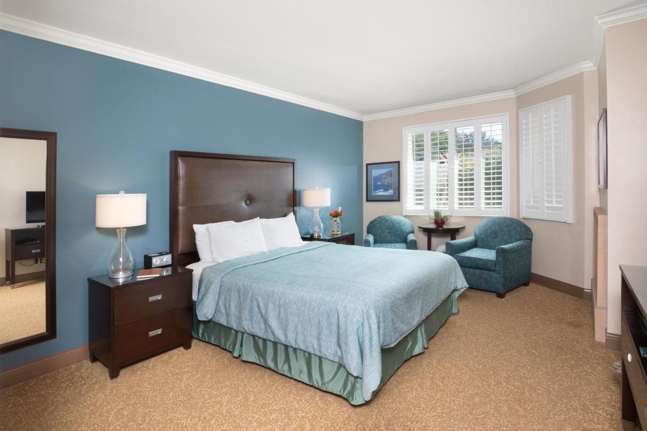 Blue Dolphin Inn - 3