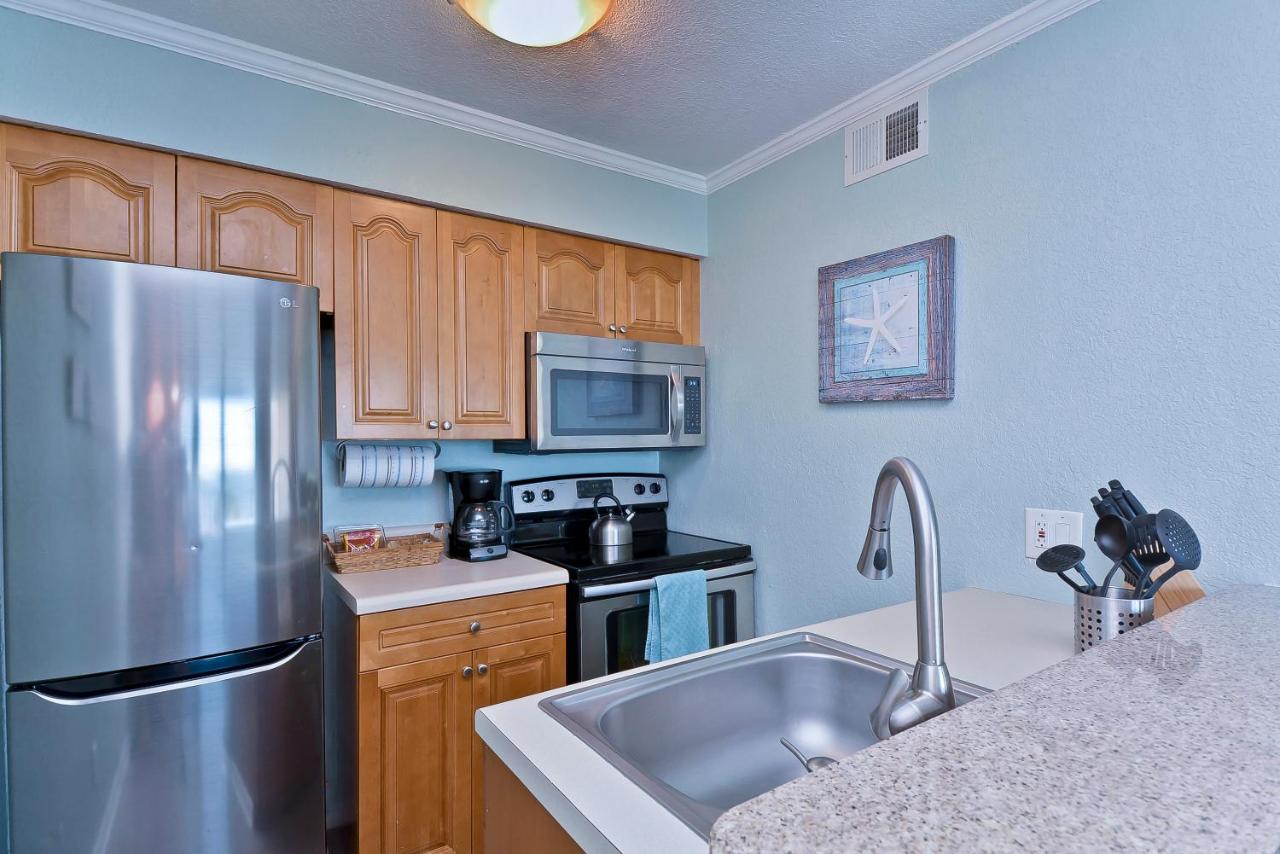 412-AMAZING Views, Waterfront, WIFI, Pool, Close to BUCS Stadium - 6